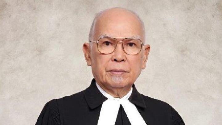 Foto Dr. SAE Nababan